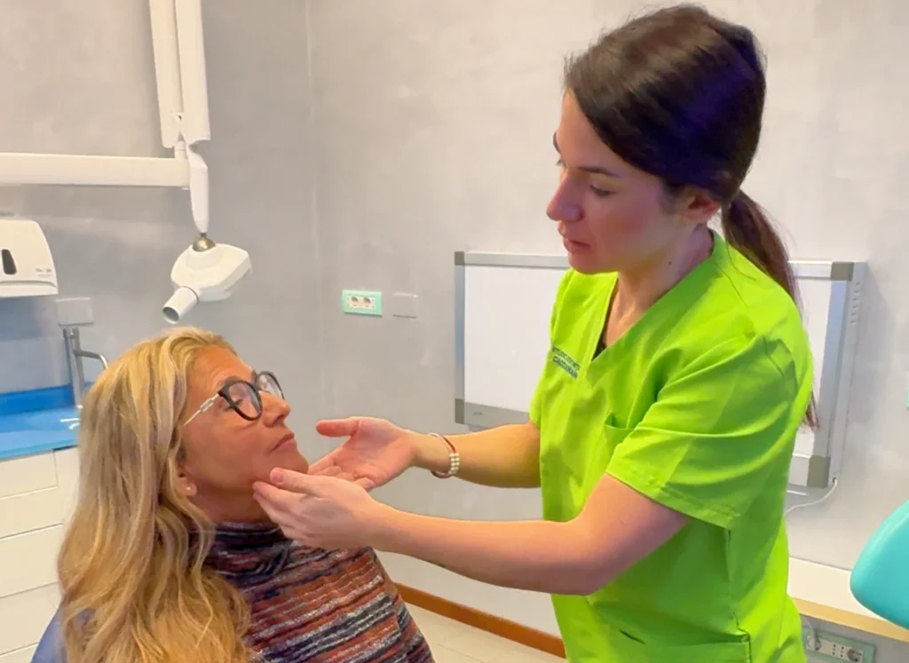 Perché togliere i denti del giudizio prima che facciano male